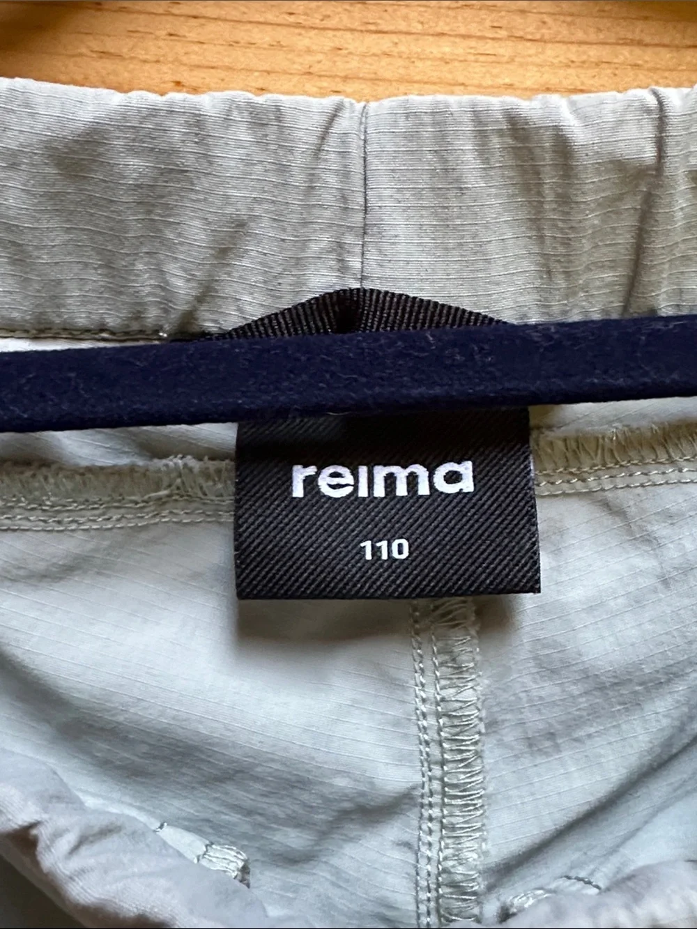 Reima Muunto tie waist sage green zip off pant tan short hiking kids 5